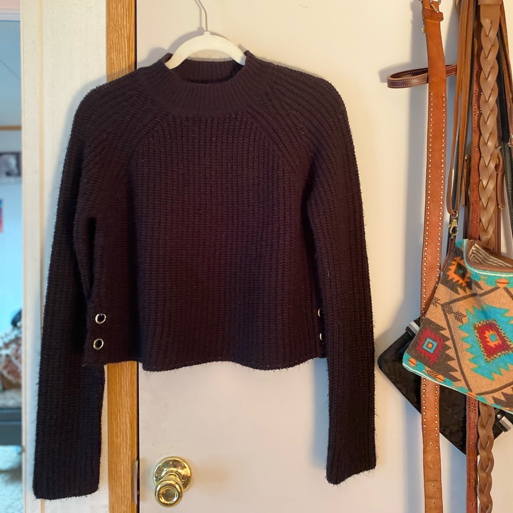 Black Cropped Sweater